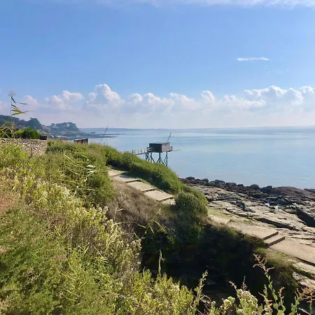 La Pierre Fleurie By Interhome