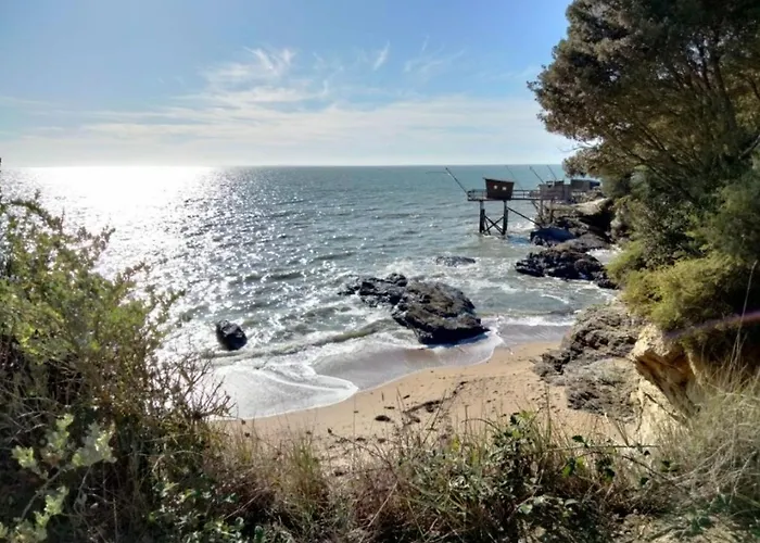 La Pierre Fleurie By Interhome Сasa de vacaciones *