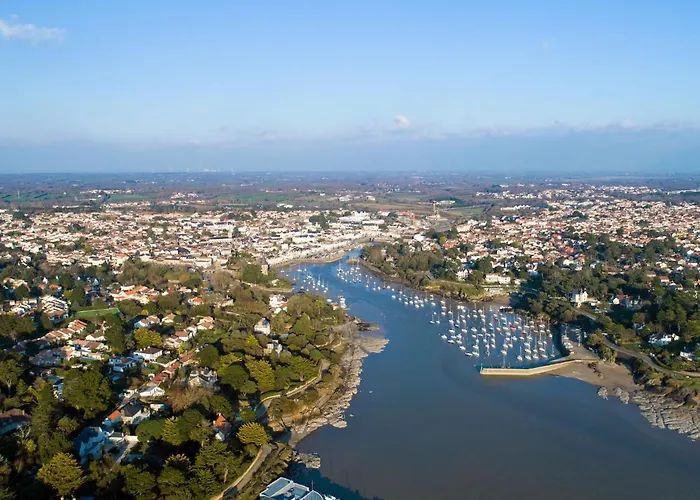 La Pierre Fleurie By Interhome Сasa de vacaciones Pornic